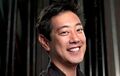 Despite all of the failure to come from their group, Azns do occasionally win. Grant Imahara, Anonymous's favorite Azn.